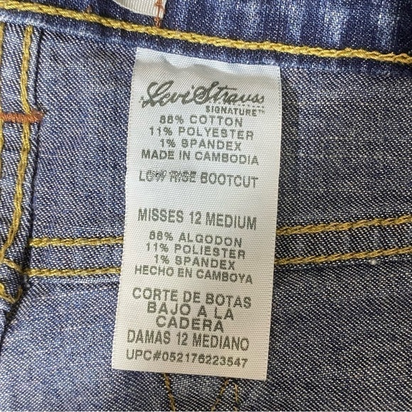 Levi's Signature Jeans Women's 12M Blue Bootcut Low Rise Stretch Western Denim - Picture 5 of 15